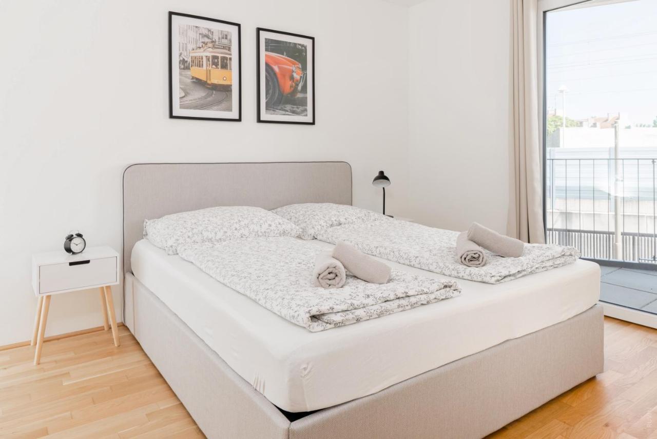Whats-App Self-Check-In - 1Br Apartment, Near Airport,15 Min To Center 维也纳 外观 照片