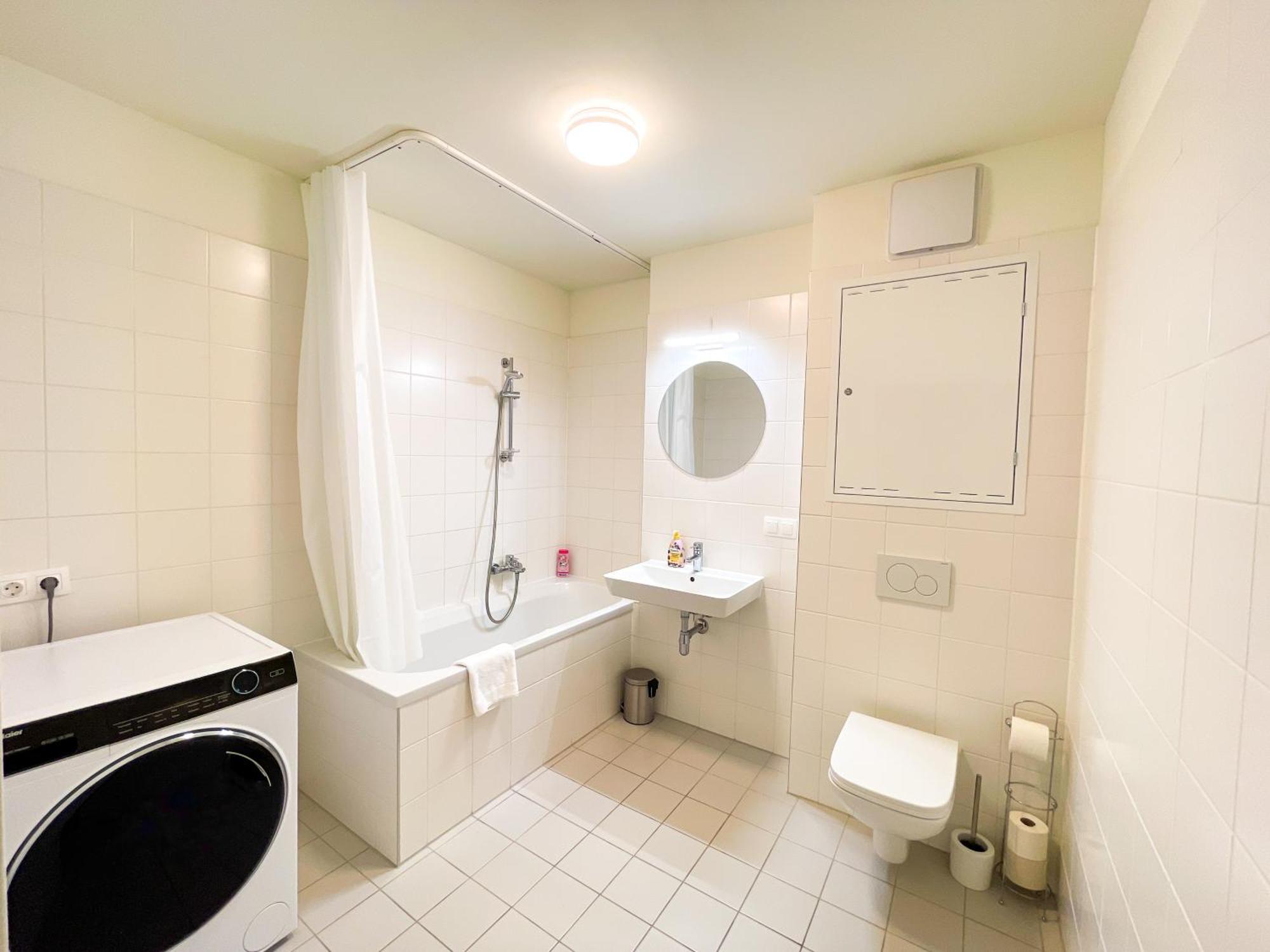Whats-App Self-Check-In - 1Br Apartment, Near Airport,15 Min To Center 维也纳 客房 照片