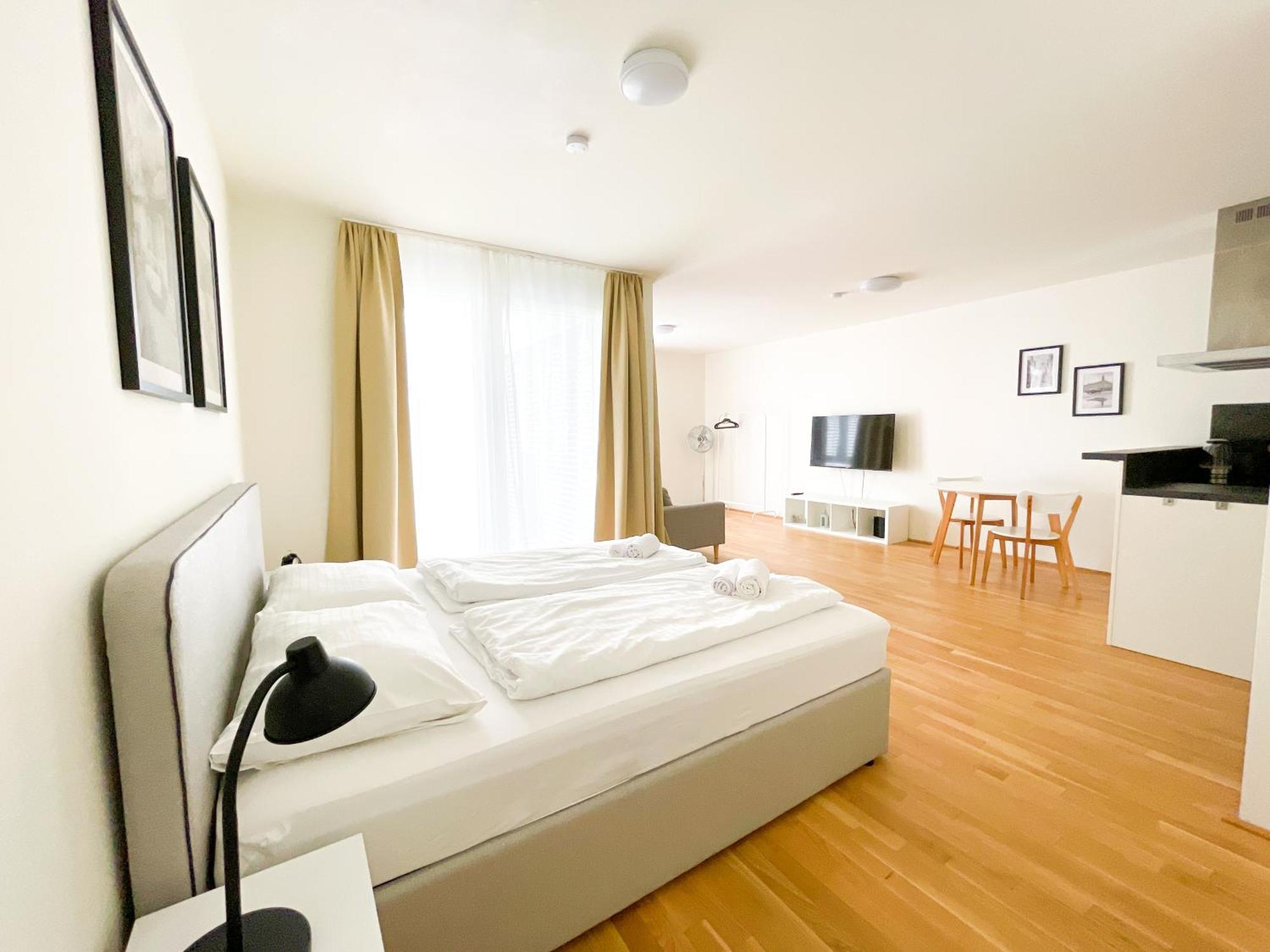 Whats-App Self-Check-In - 1Br Apartment, Near Airport,15 Min To Center 维也纳 客房 照片