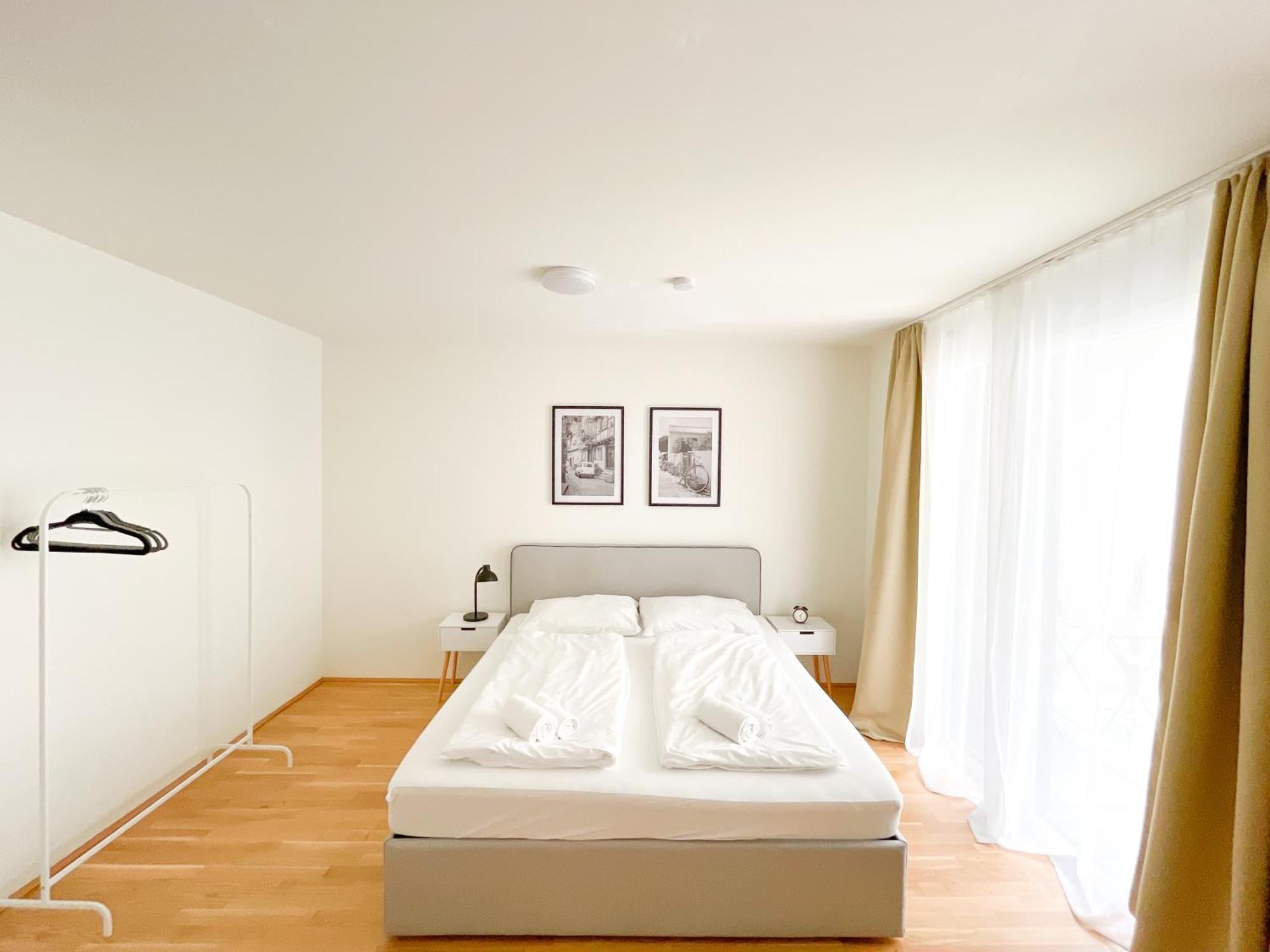 Whats-App Self-Check-In - 1Br Apartment, Near Airport,15 Min To Center 维也纳 客房 照片